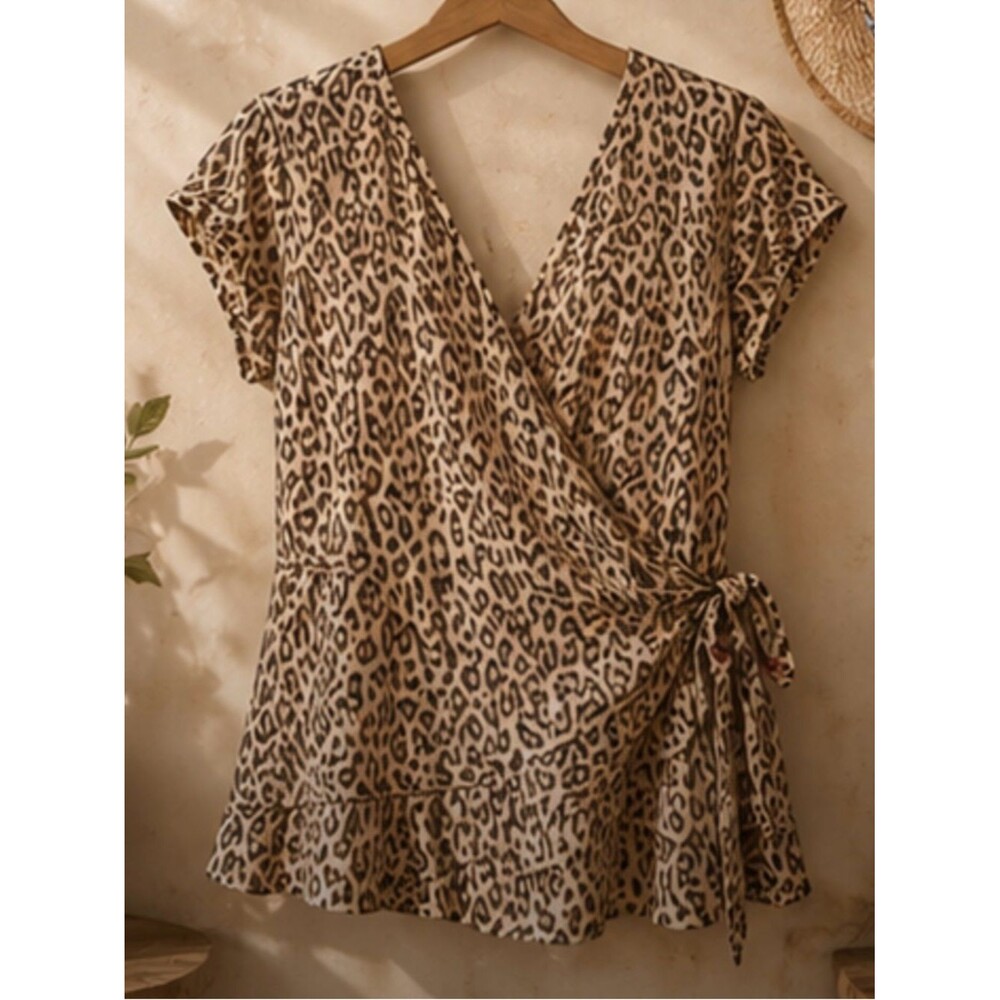 ASTR The Label Leopard Print Wrap Blouse  Women Size Large Top